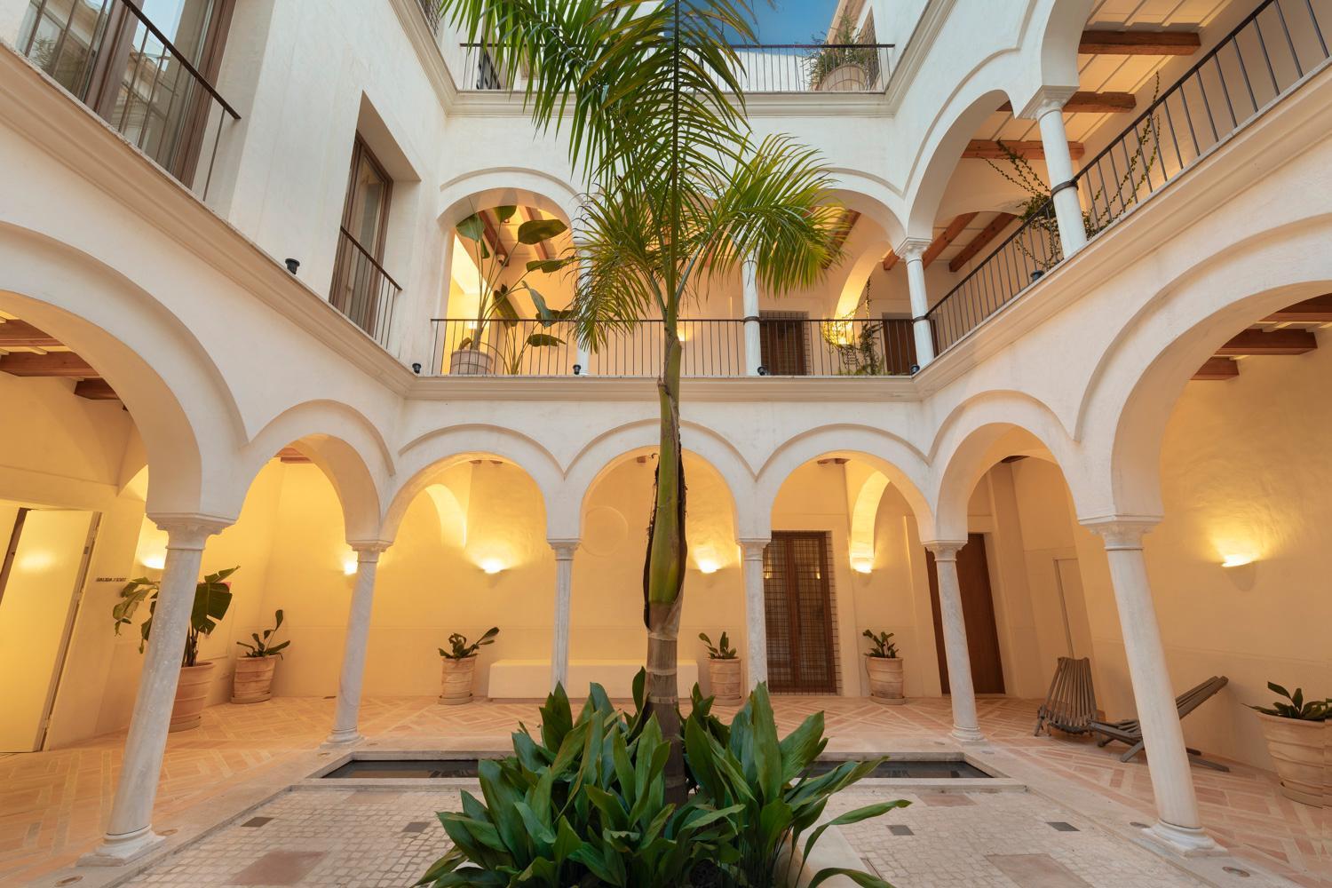 Aparthotel Casa Del Rey Sabio Sevilla Exteriér fotografie